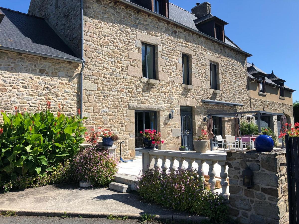 L'Ormelais Vacances Mont-Dol Bagian luar foto